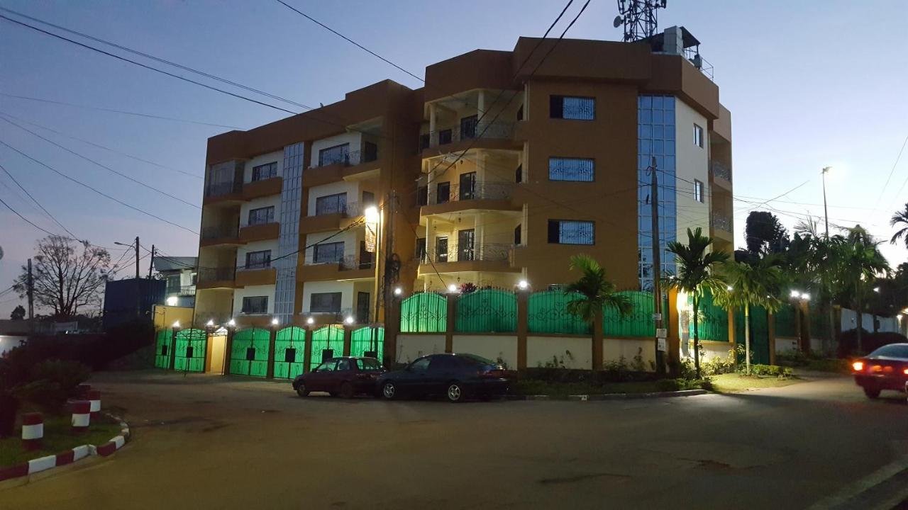 Residences Hotelieres Micheline Et Emile Bastos Yaounde Luaran gambar