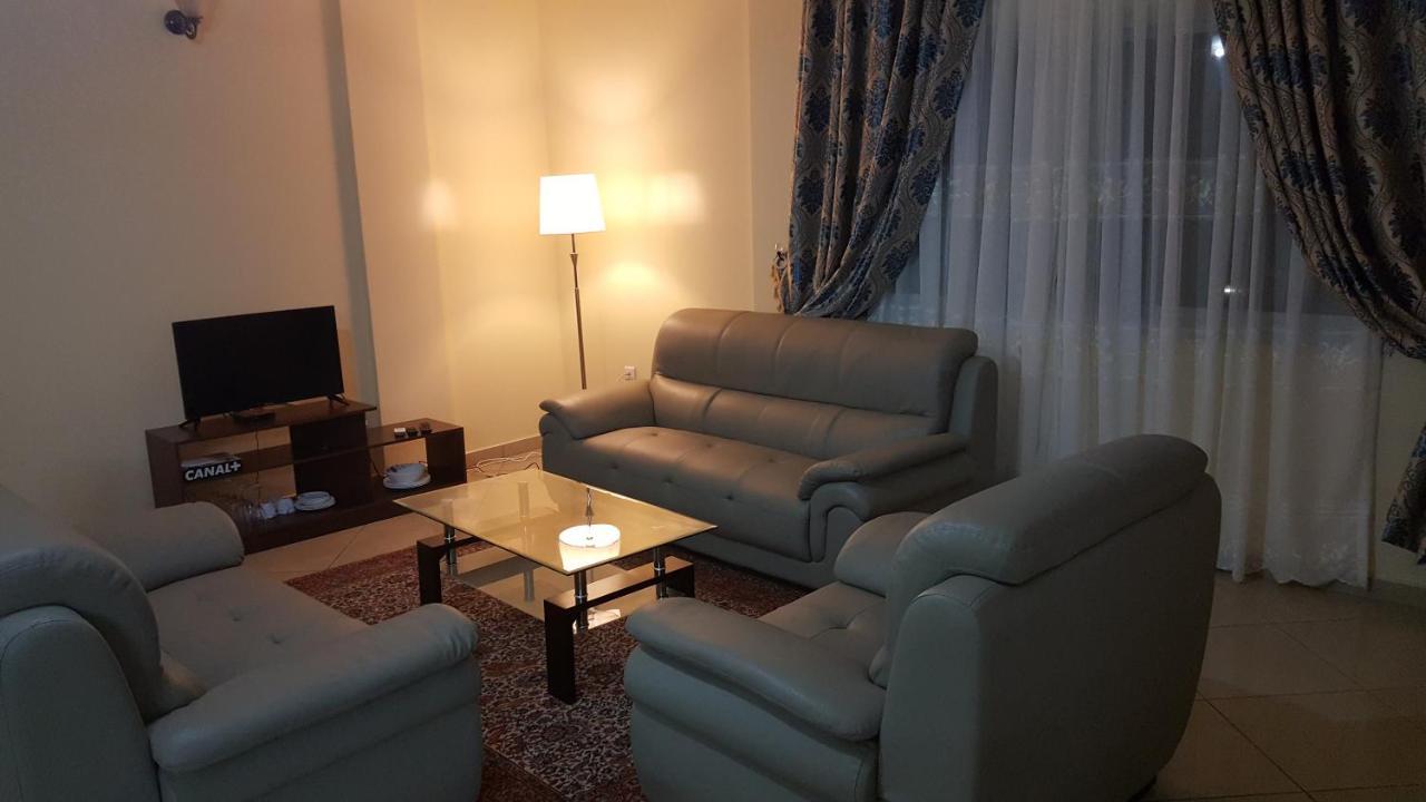 Residences Hotelieres Micheline Et Emile Bastos Yaounde Luaran gambar