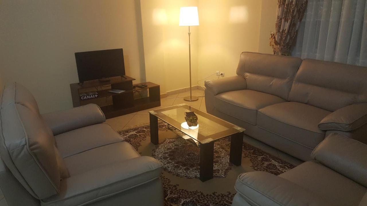 Residences Hotelieres Micheline Et Emile Bastos Yaounde Luaran gambar