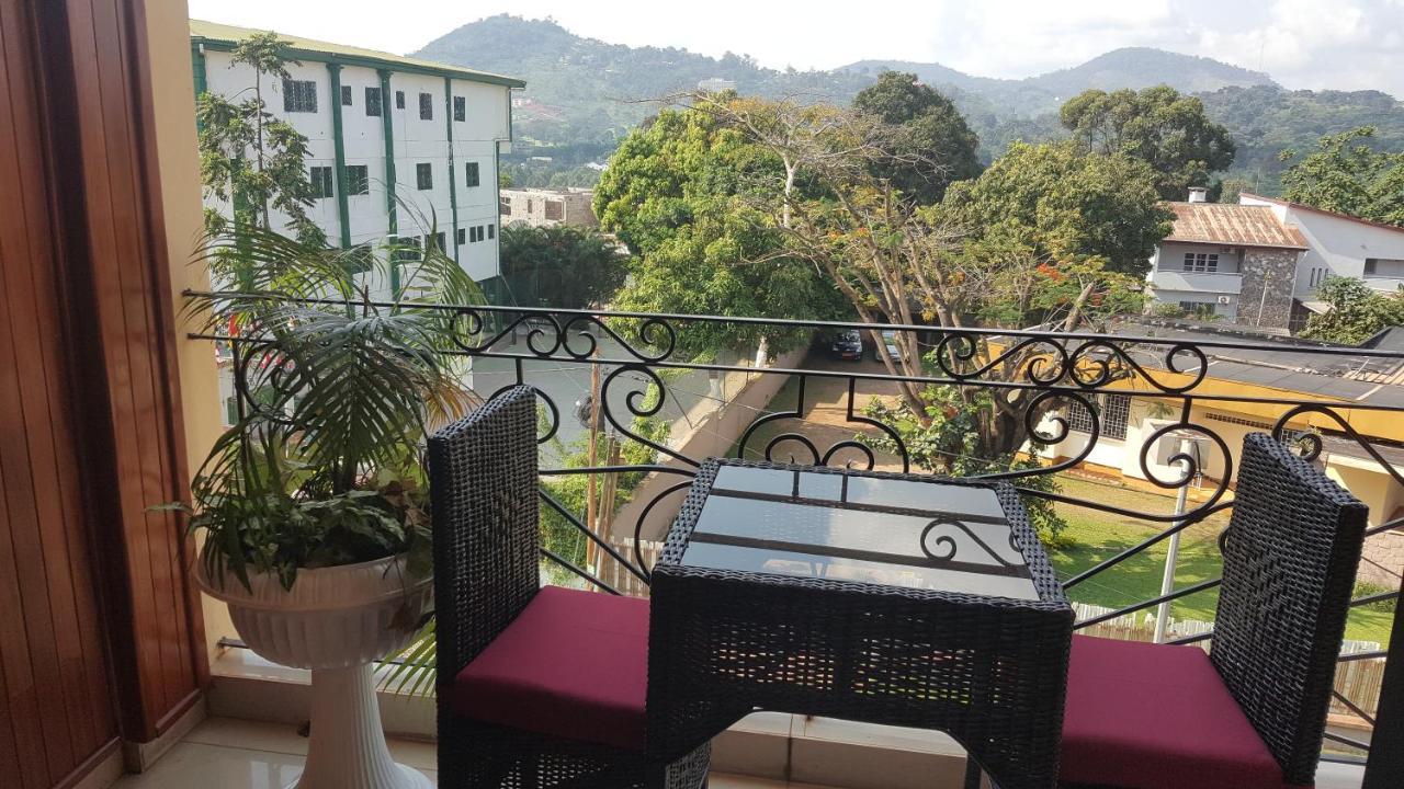 Residences Hotelieres Micheline Et Emile Bastos Yaounde Luaran gambar