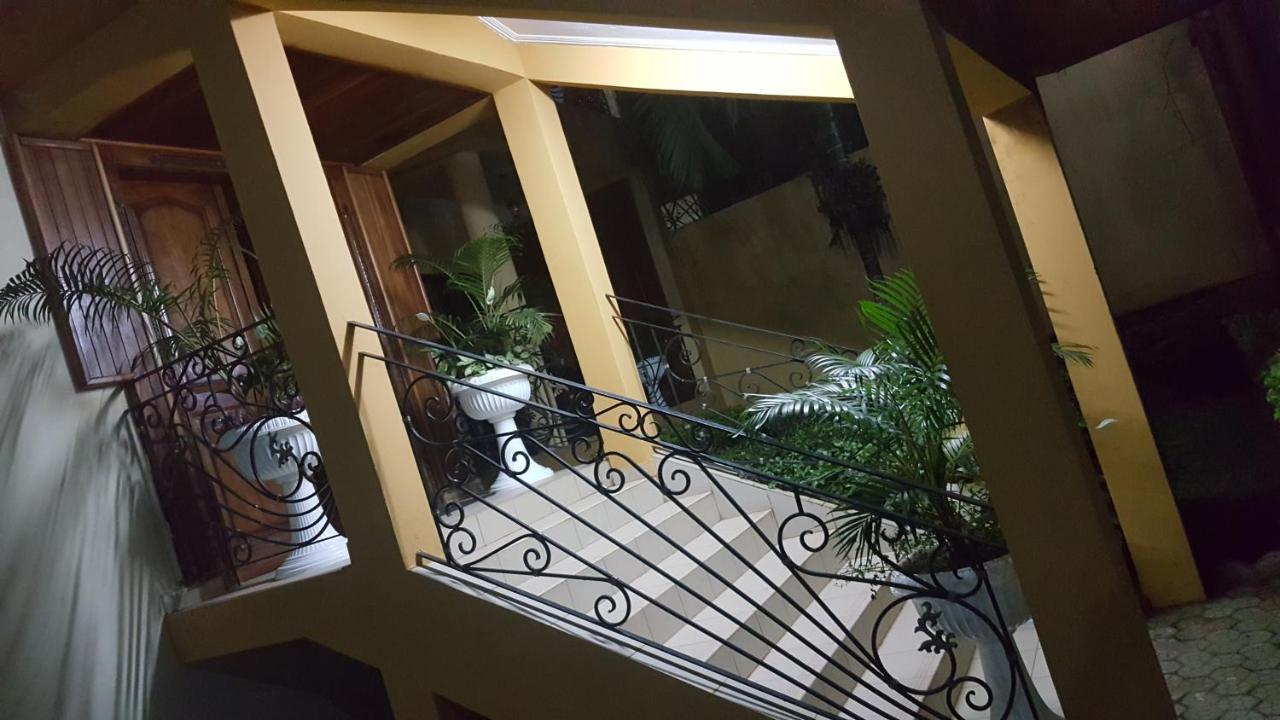 Residences Hotelieres Micheline Et Emile Bastos Yaounde Luaran gambar