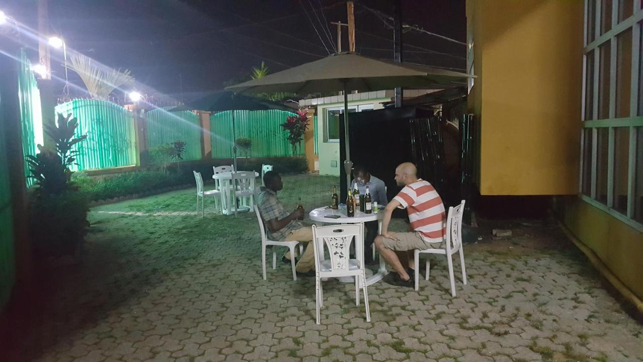 Residences Hotelieres Micheline Et Emile Bastos Yaounde Luaran gambar